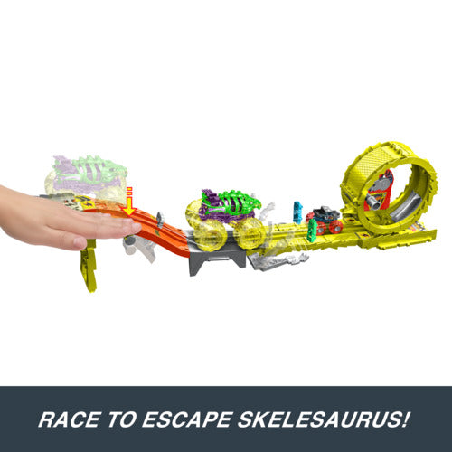 Hot Wheels Monster Trucks Power Smashers Charge And Chase Challenge Set