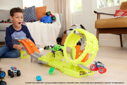 Hot Wheels Monster Trucks Power Smashers Charge And Chase Challenge Set