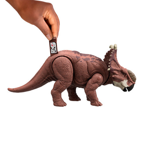 Jurassic World Chaos Theory Wild Roar Pachyrhinosaurus Dinosaur Figure