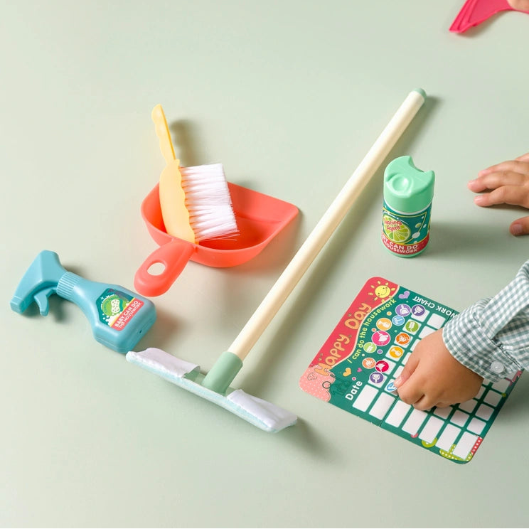 12 Piece Cleaning Set