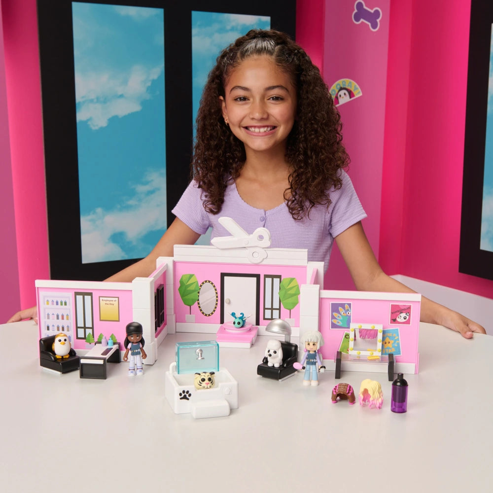 Adopt Me! Pet Salon Deluxe Playset - Top Online Game - Exclusive Virtual Item Code Included - Featuring Your Favourite Adopt Me! Pets, Characters, And Playscapes