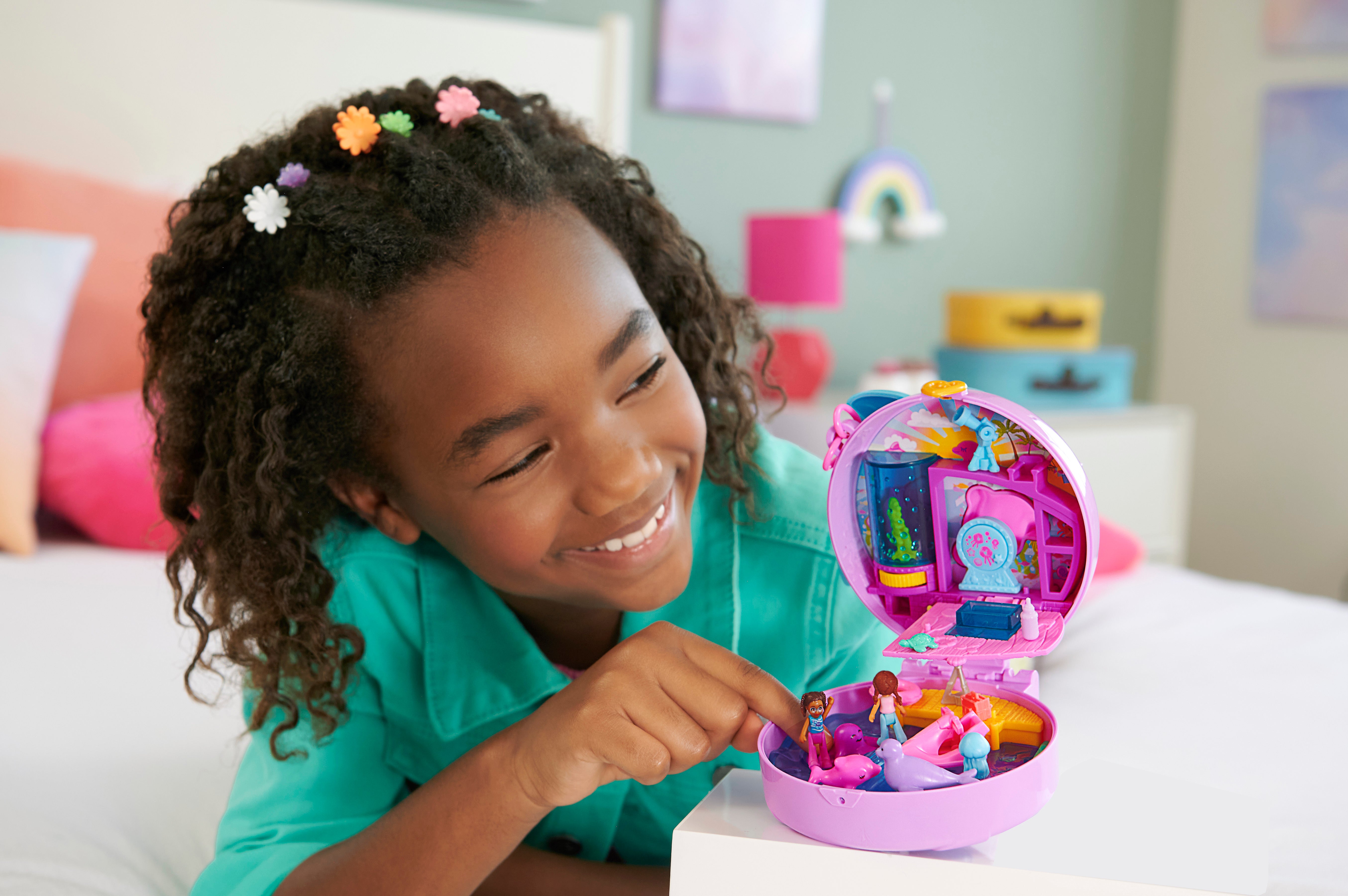 Polly Pocket Dolphin Rescue & Play Compact