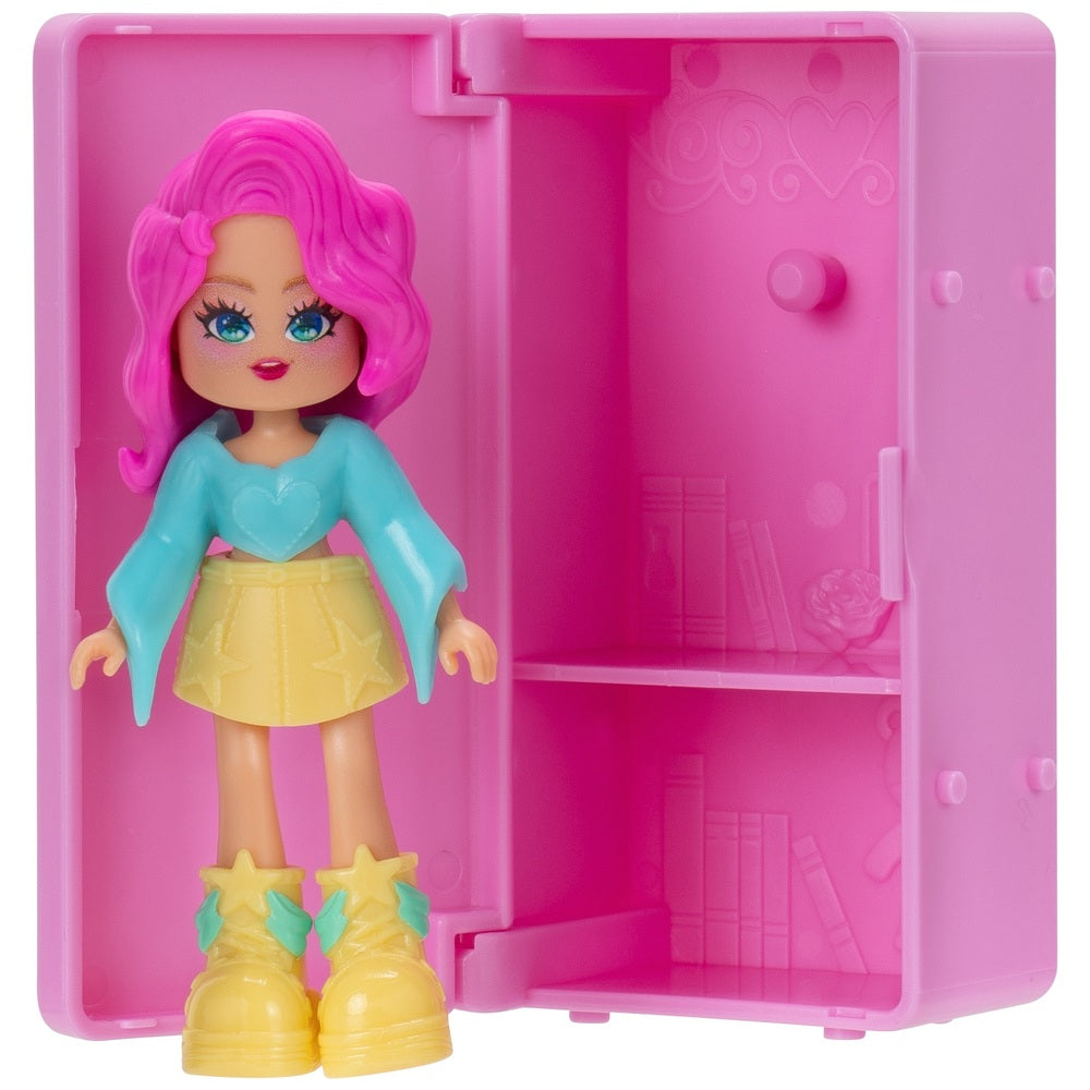 Royale High Surprise Locker With Doll Series 1 Assortment