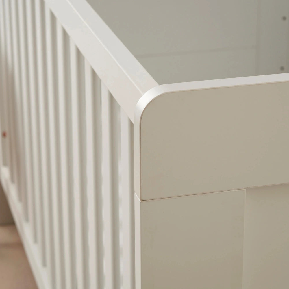 Tutti Bambini Mia Cot Bed White