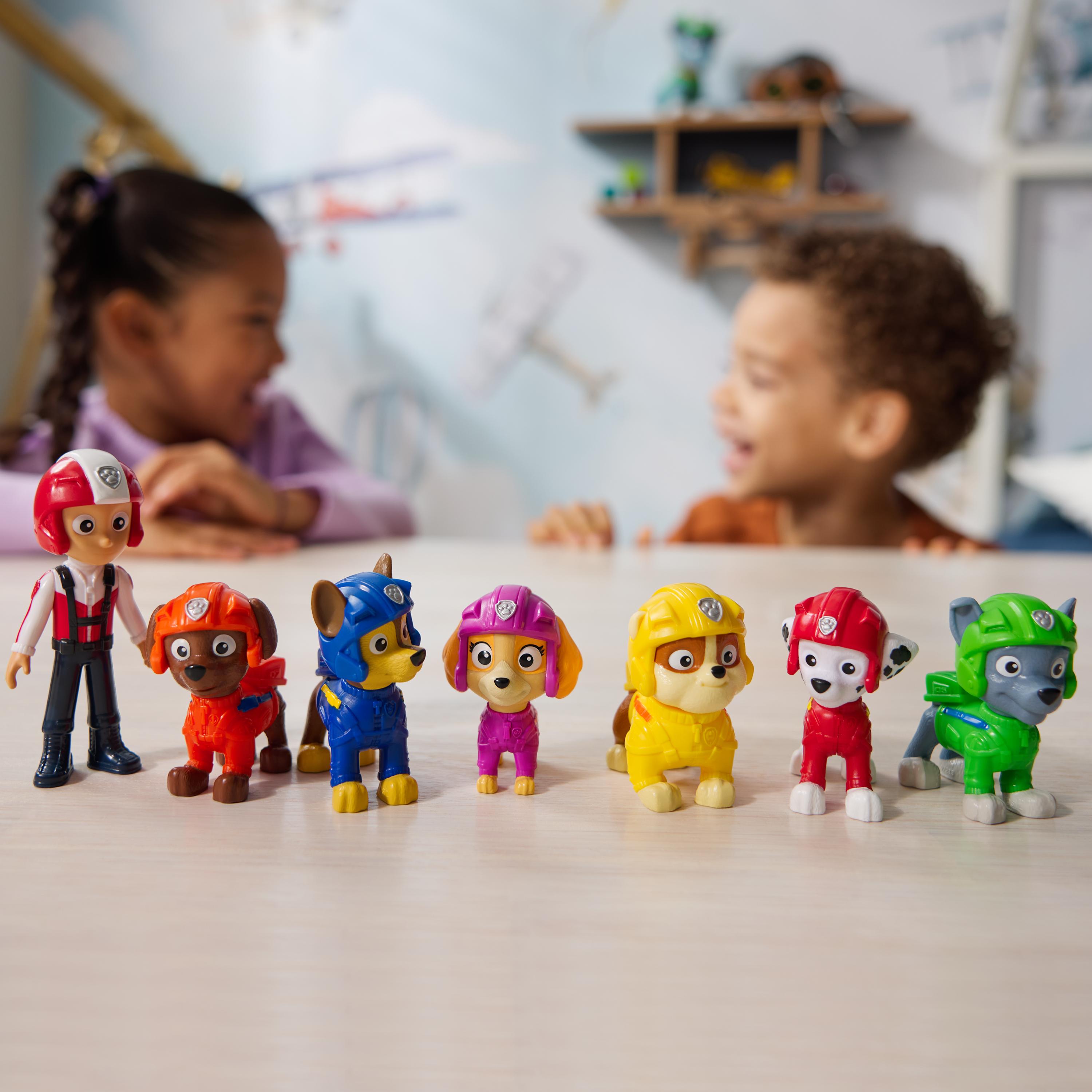Paw Patrol: Air Rescue Toy Figures Gift Pack With 7 Collectible Action Figures