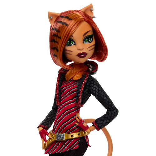 Monster High Doll Toralei With Pet