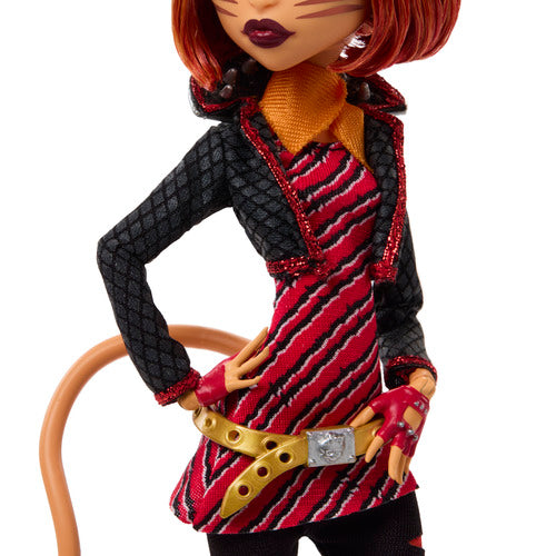 Monster High Doll Toralei With Pet