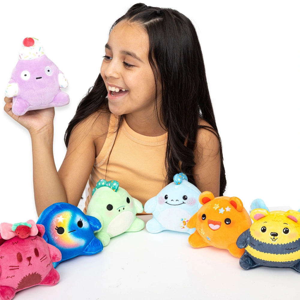 Moriah Elizabeth Mystery Plush Mini Blob Universe Assortment