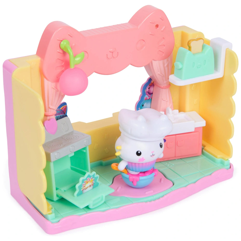 Gabby's Dollhouse: The Movie Playset Cakey's Sprinkle Cake-Tastic Kitchen