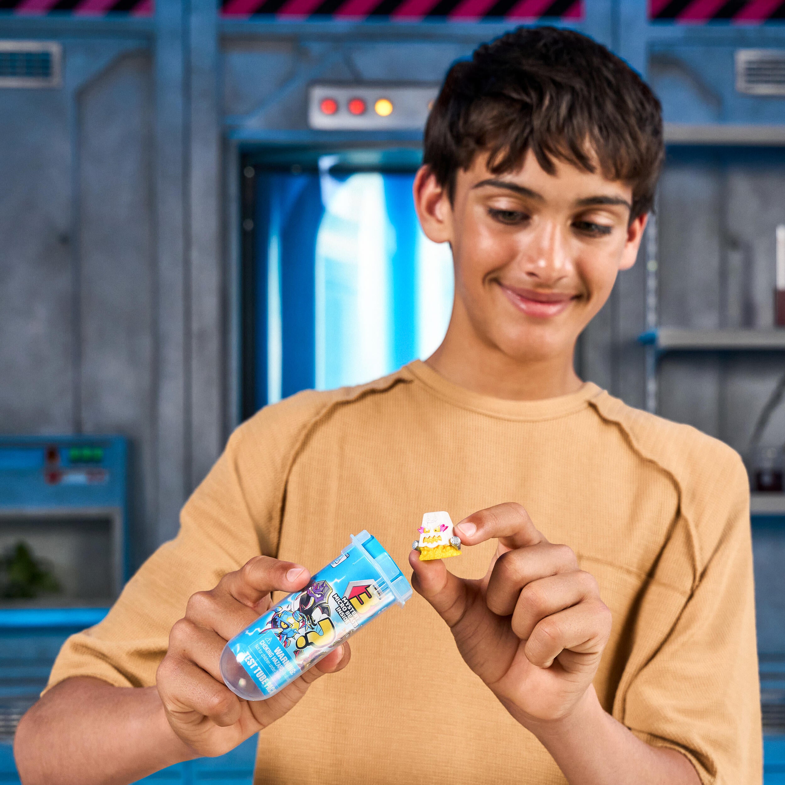 Mrbeast Lab Swarms Battle Fusion Series Test Tube 3 Pack Assortment