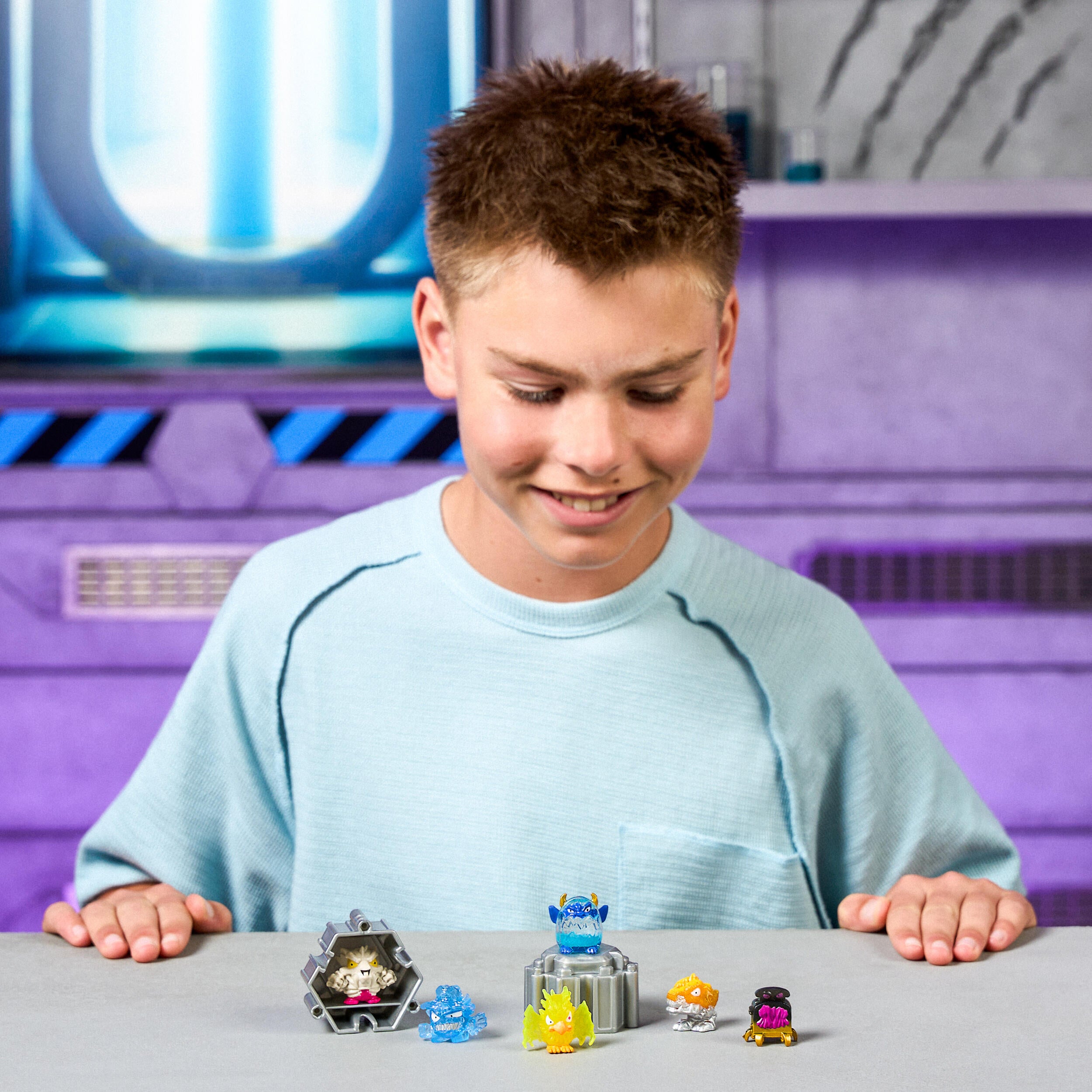 Mrbeast Lab Swarms Battle Fusion Series Lab 6 Pack Assortment