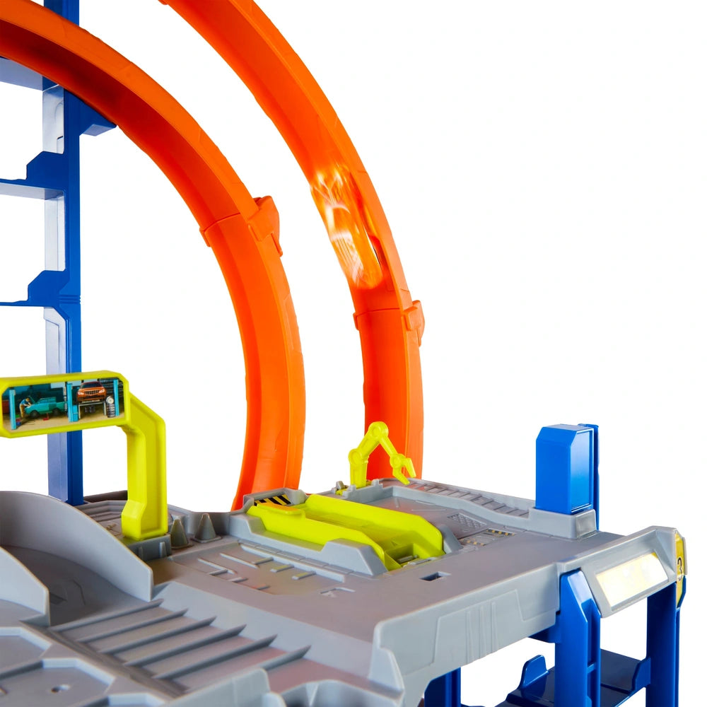 Hot Wheels Mega Loop Garage Set