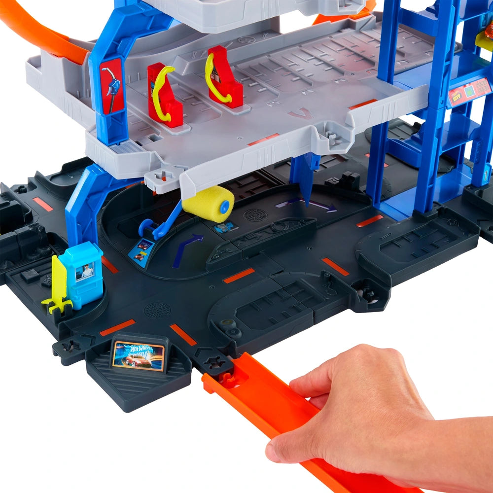 Hot Wheels Mega Loop Garage Set