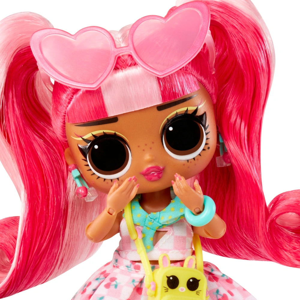 L.o.l. Surprise! Tweens Doll Cherry B.b.