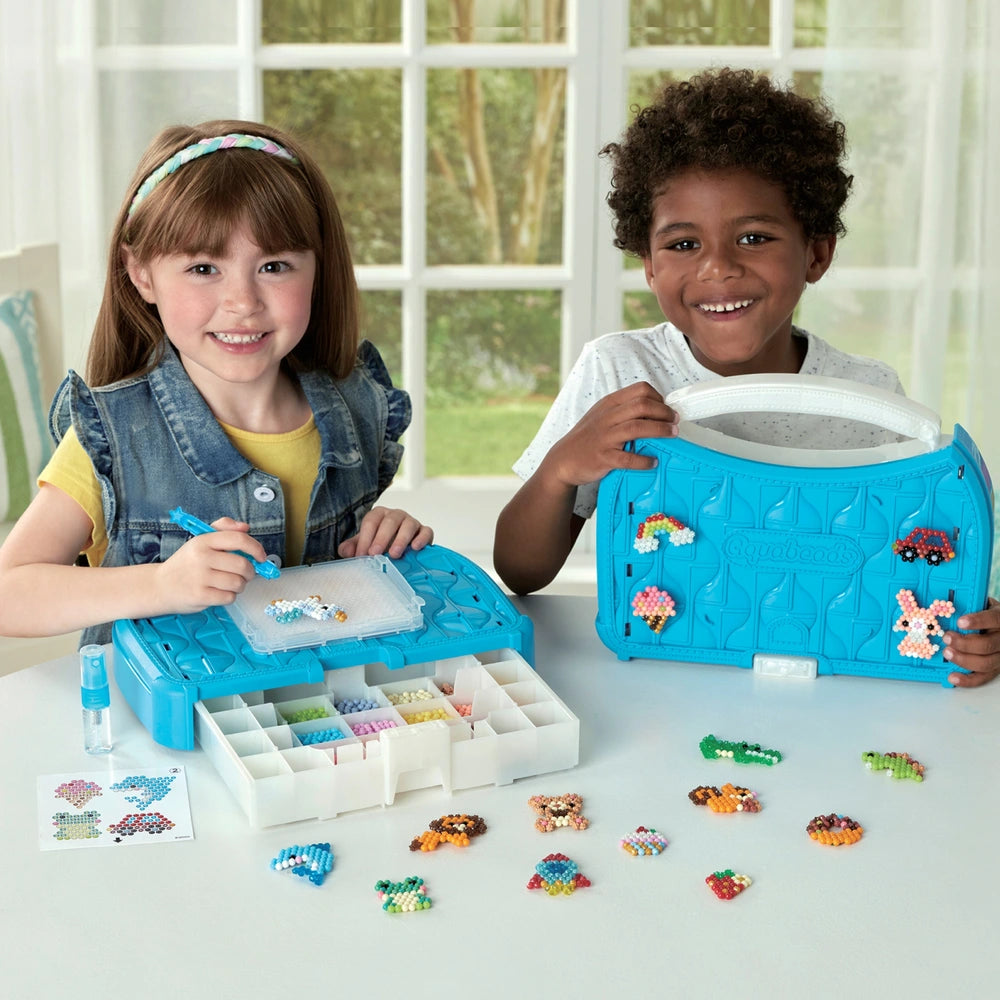 Aquabeads Beginners Craft Studio Set With 900 Beads
