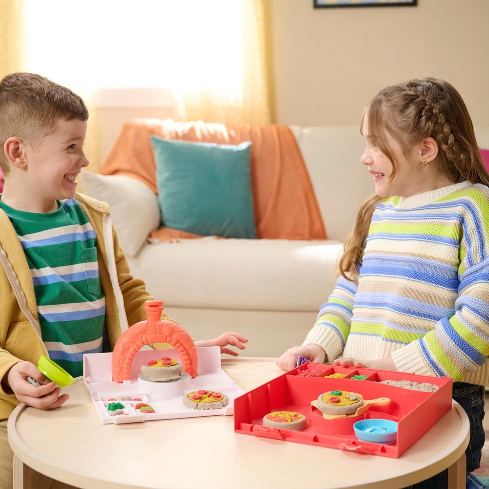 Kinetic Sand Squishpizza Rising Pizza Playset