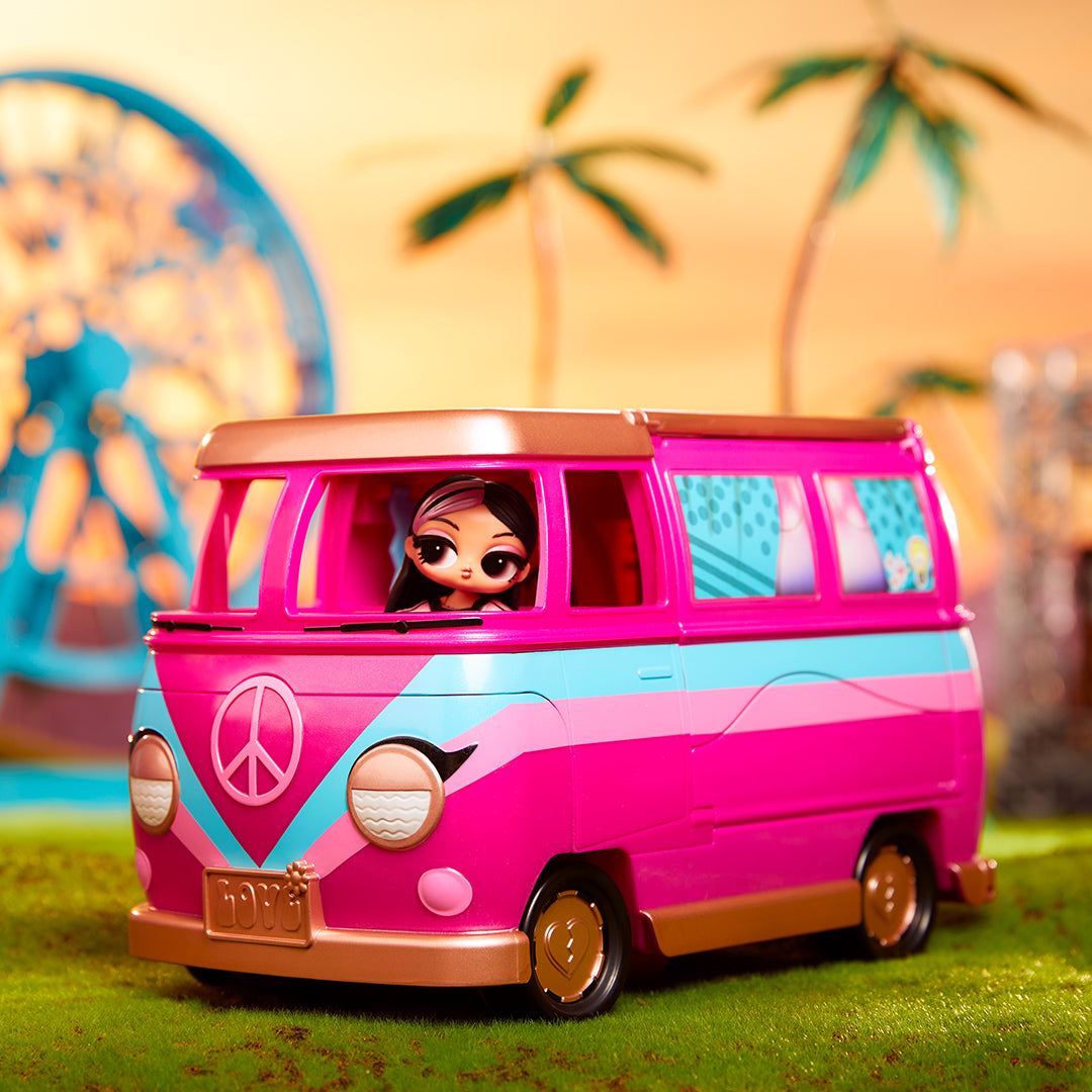 L.o.l. Surprise Music Festival Tour Bus 