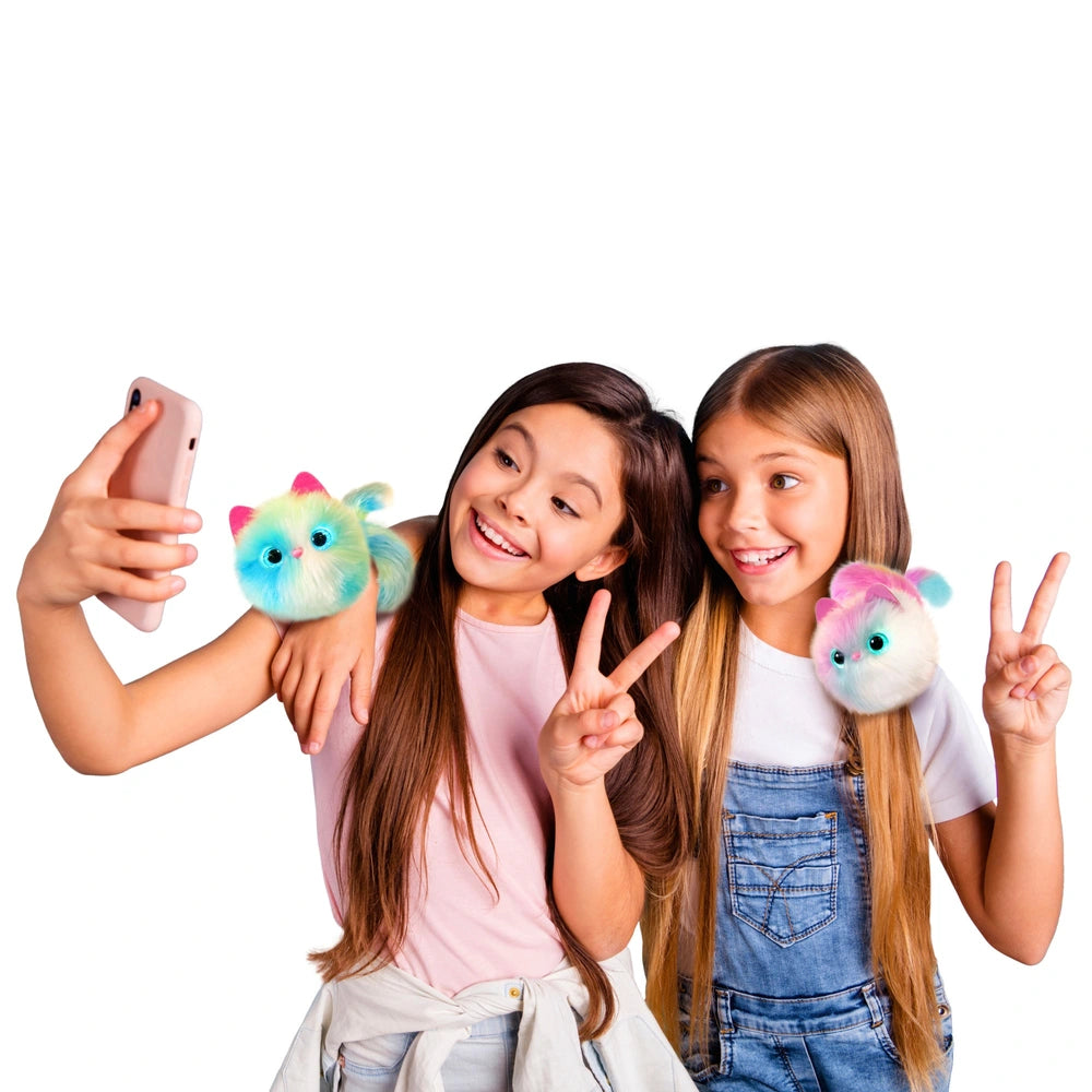 Pomsies Roxy Interactive Wearable Plush Pet