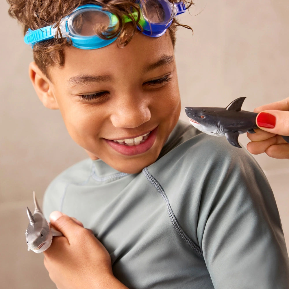 Robo Alive By Zuru Swimming Robo Shark Toy Assortment