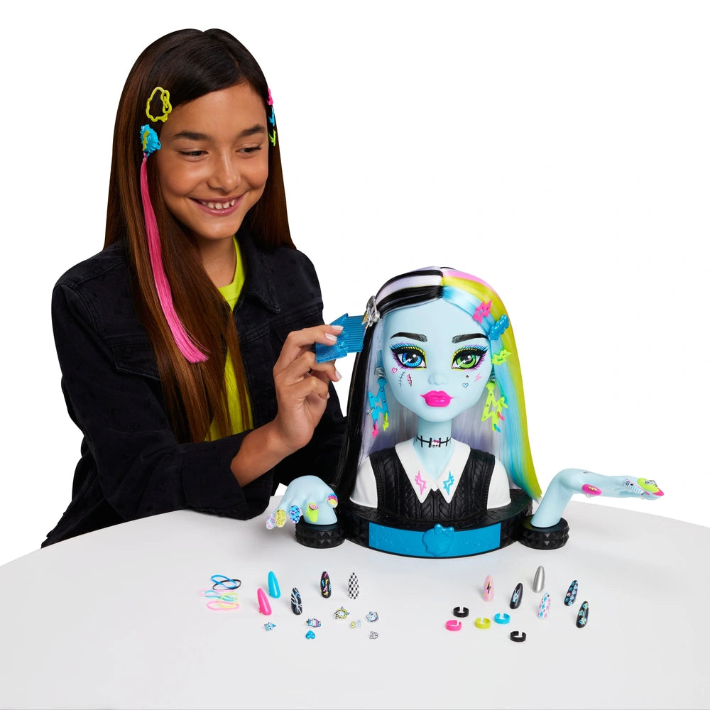 Monster High Styling Head Frankie Stein