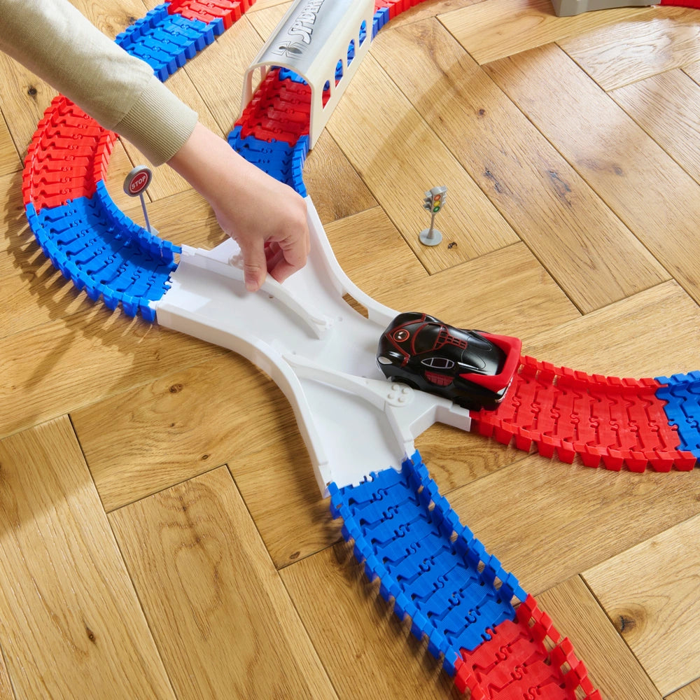 Marvel Spider-Man Car Track Set