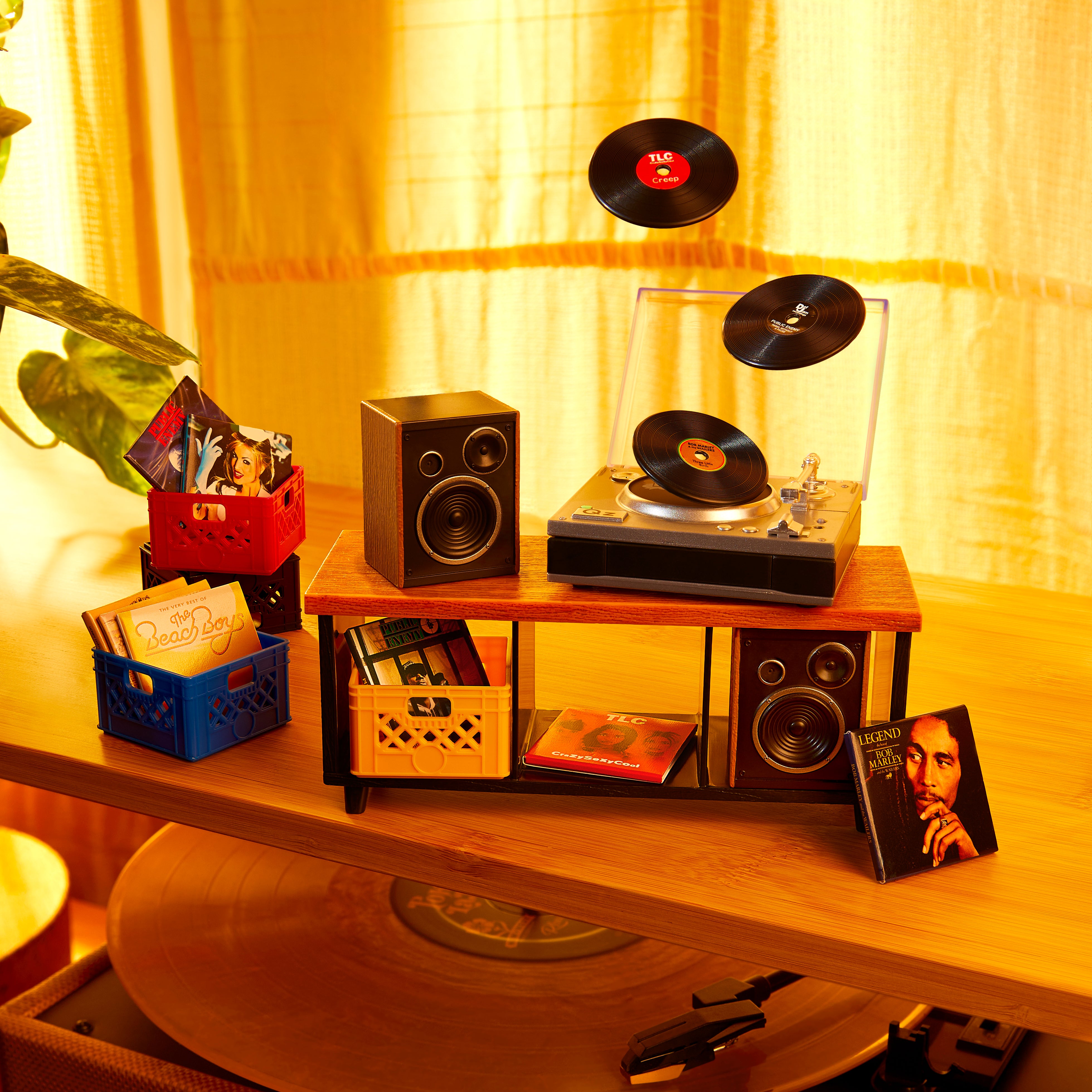 Mga's Miniverse Real Music Record Player