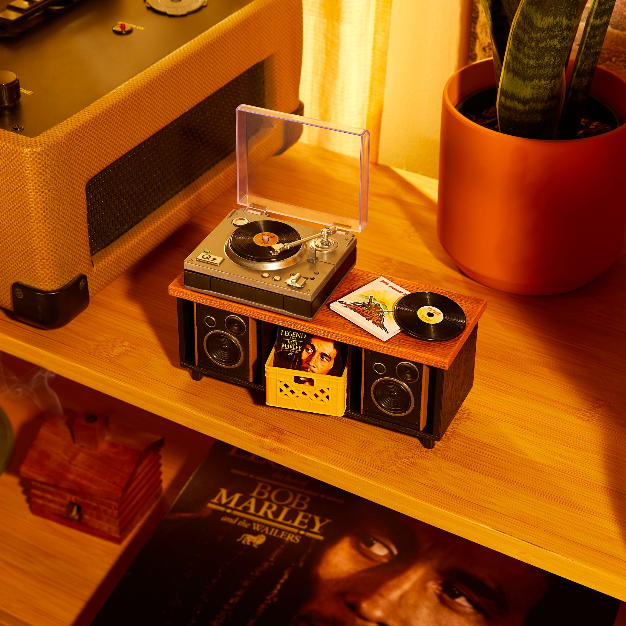 Mga's Miniverse Real Music Record Player