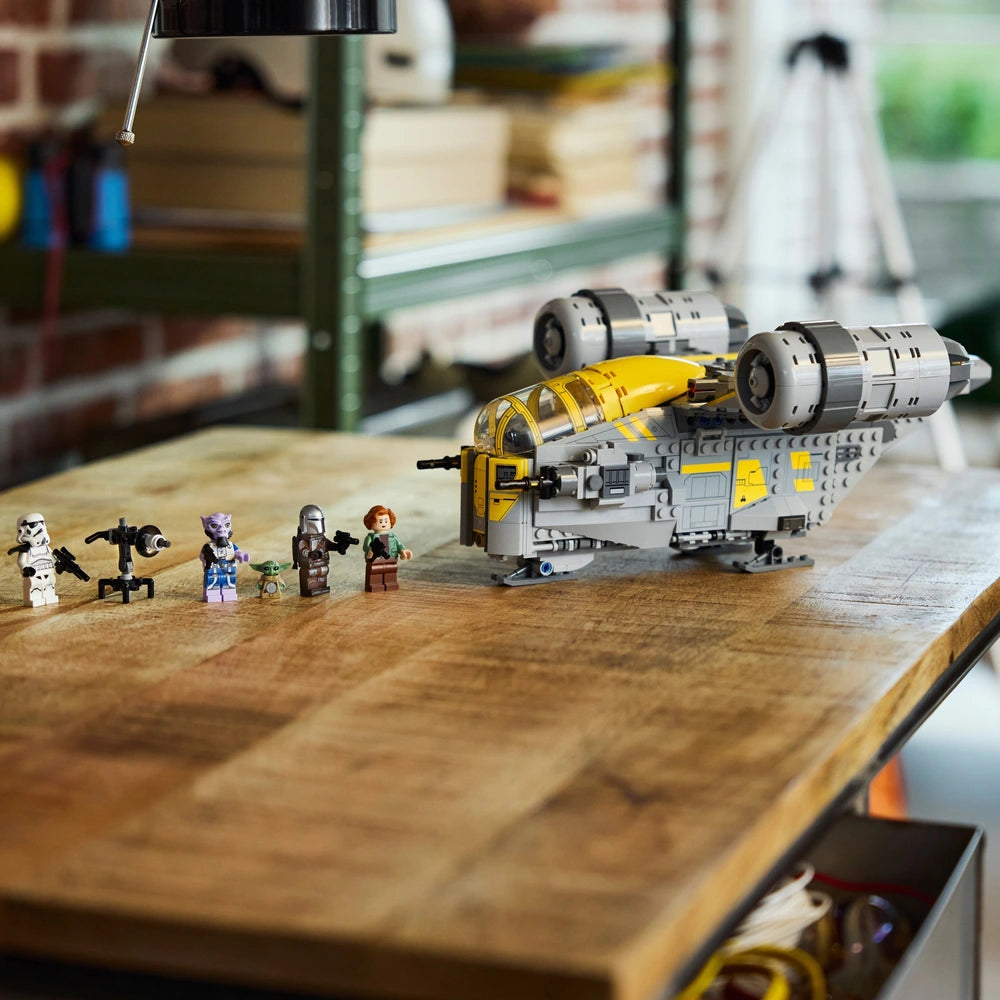 Lego Star Wars The Razor Crest Building Toy 75447