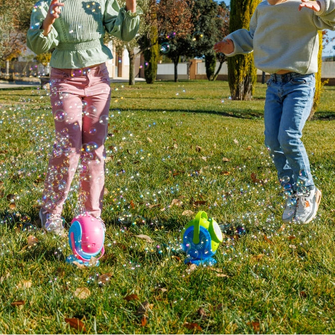 Wanna Bubbles Led Light Up Bubble Machine Assortment