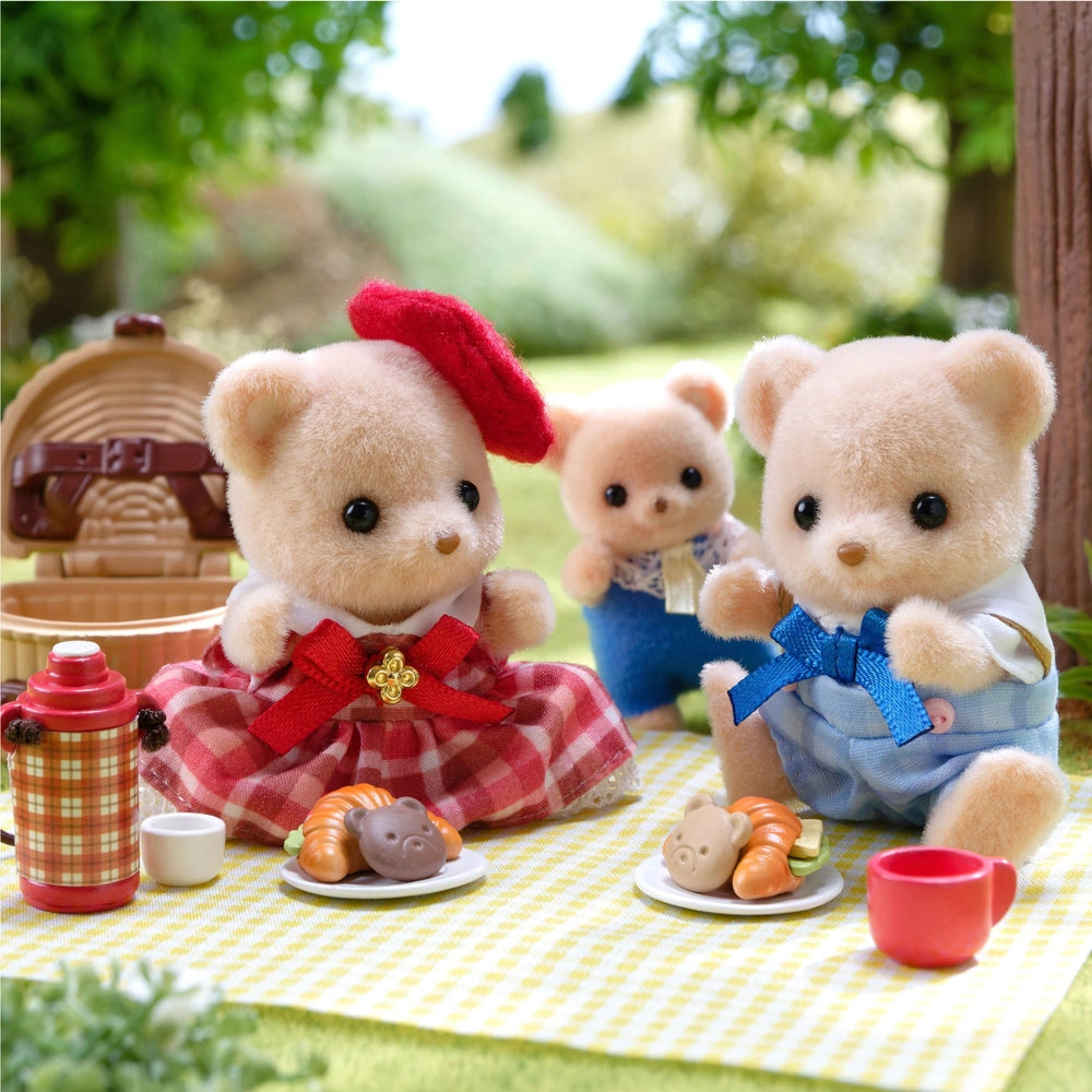 Sylvanian Families Biscuit Bear Sister & Brother Picnic Set