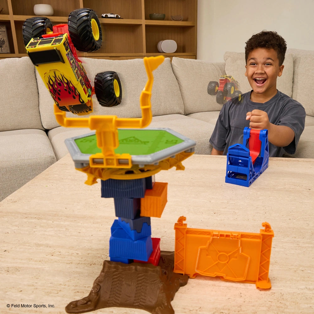 Monster Jam Smash & Bash Playset Classroom Crusher Crash Course