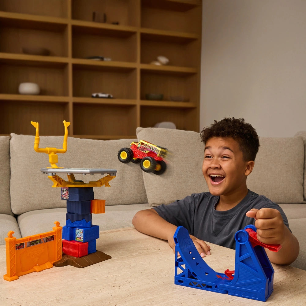 Monster Jam Smash & Bash Playset Classroom Crusher Crash Course