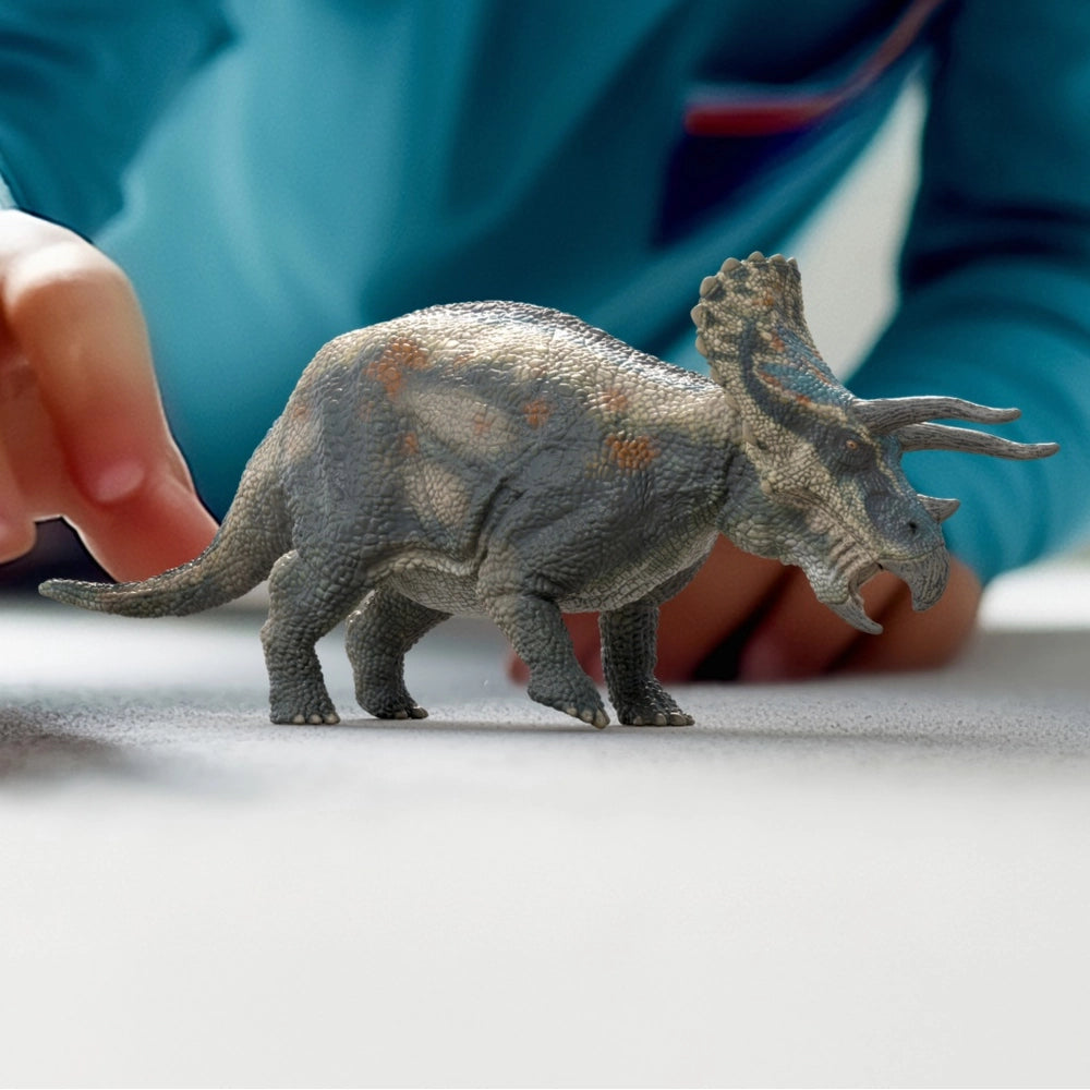 Schleich Dinosaurs Triceratops