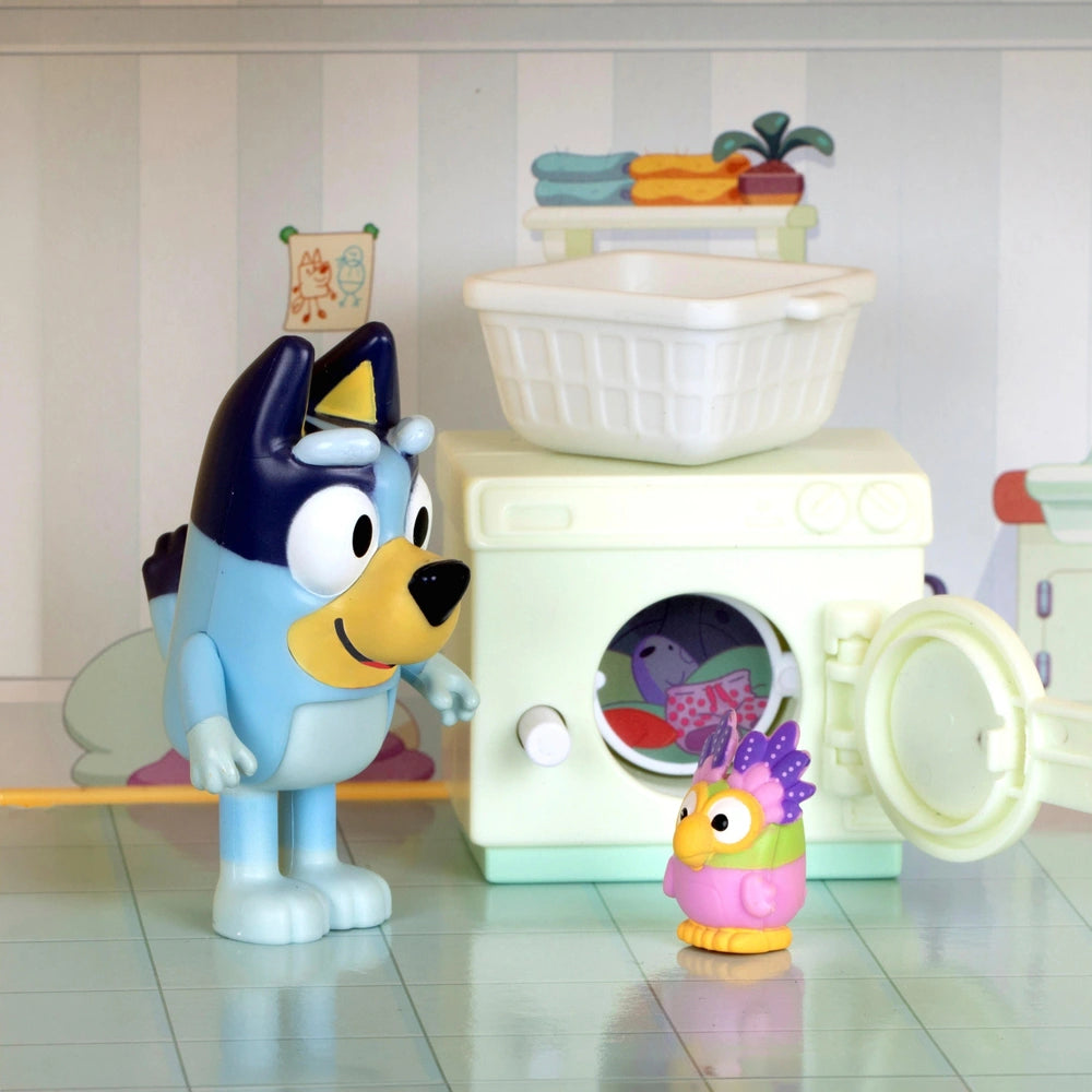 Bluey's Light And Surprise Mega House Playset