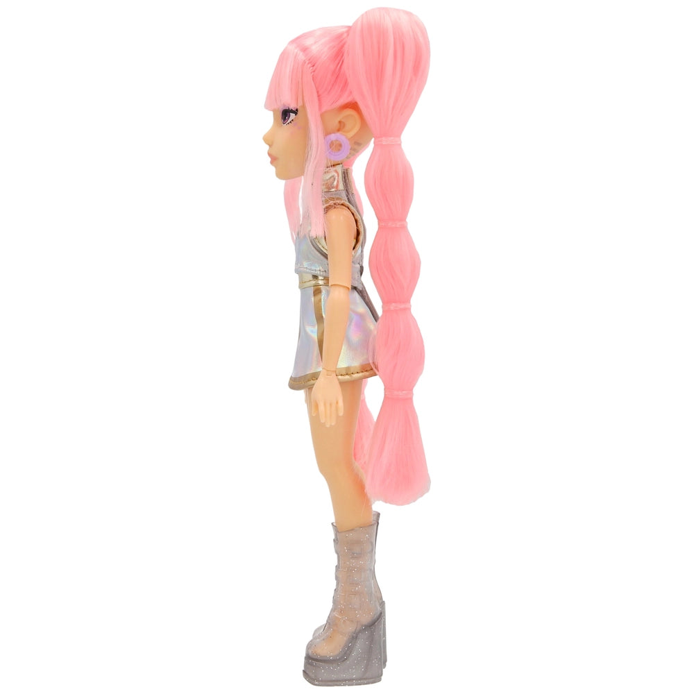 K Pop Idol Fashion Doll Yuni