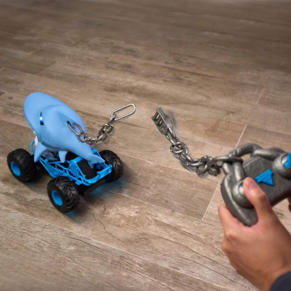 Monster Jam 1:15 Remote Control Chomping Megalodon Truck