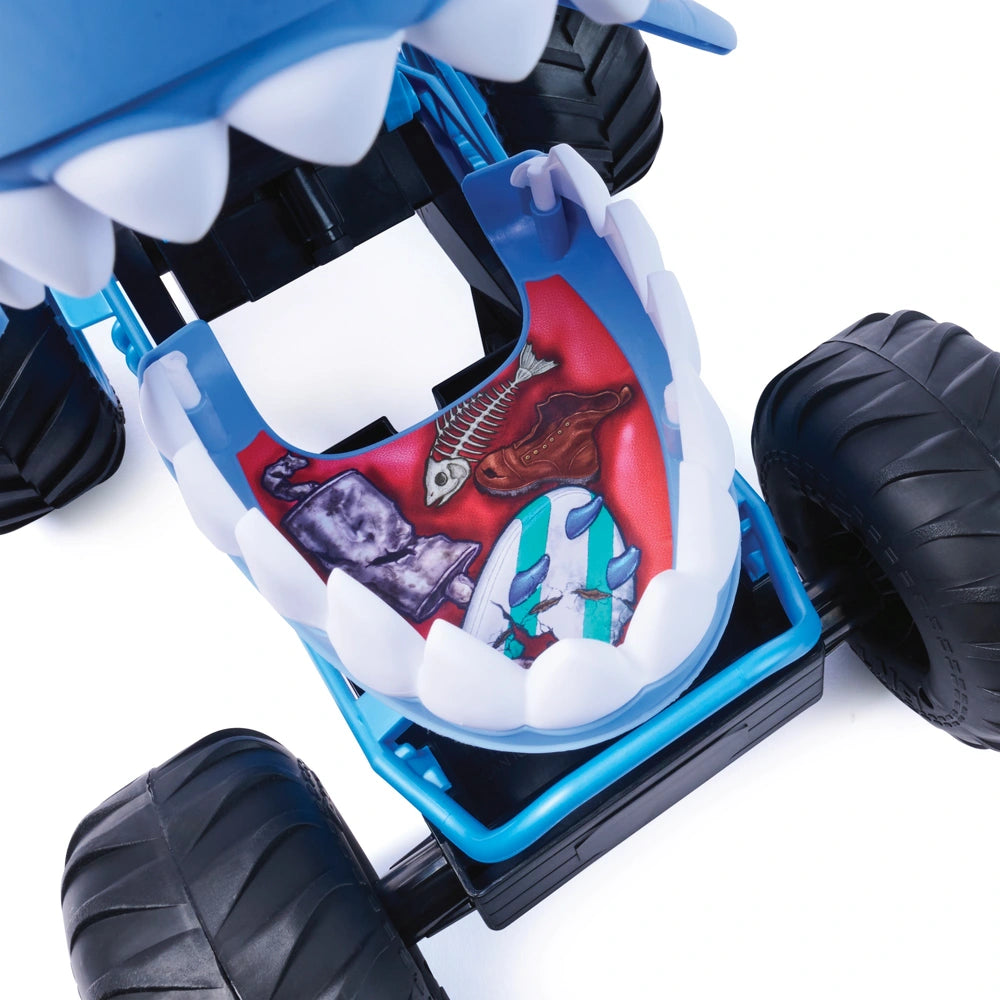 Monster Jam 1:15 Remote Control Chomping Megalodon Truck