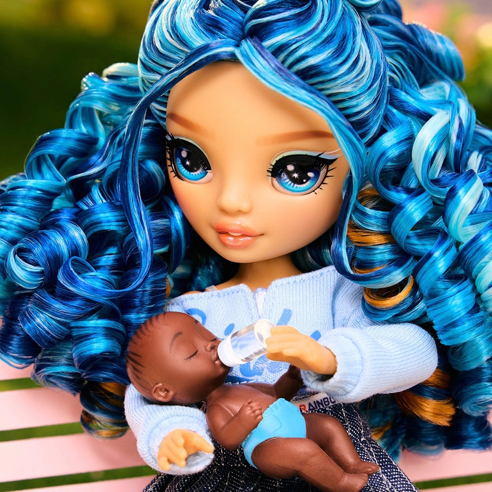 Rainbow High Doll Junior High Babysitters Skyler Bradshaw