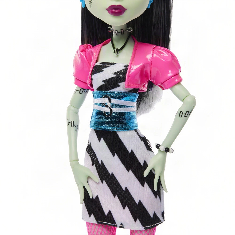 Monster High Dawn Of The Dance Frankie Stein Reproduction Doll