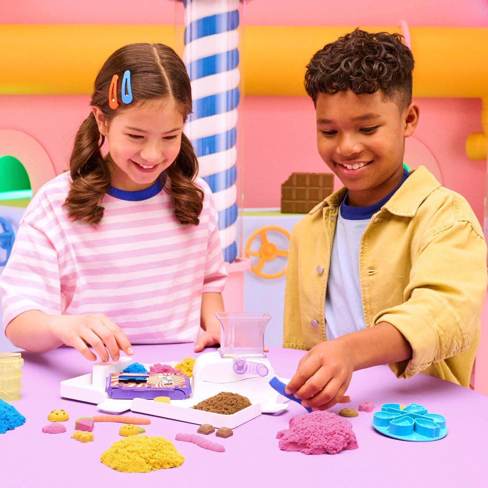 Kinetic Sand Sweet Station Set