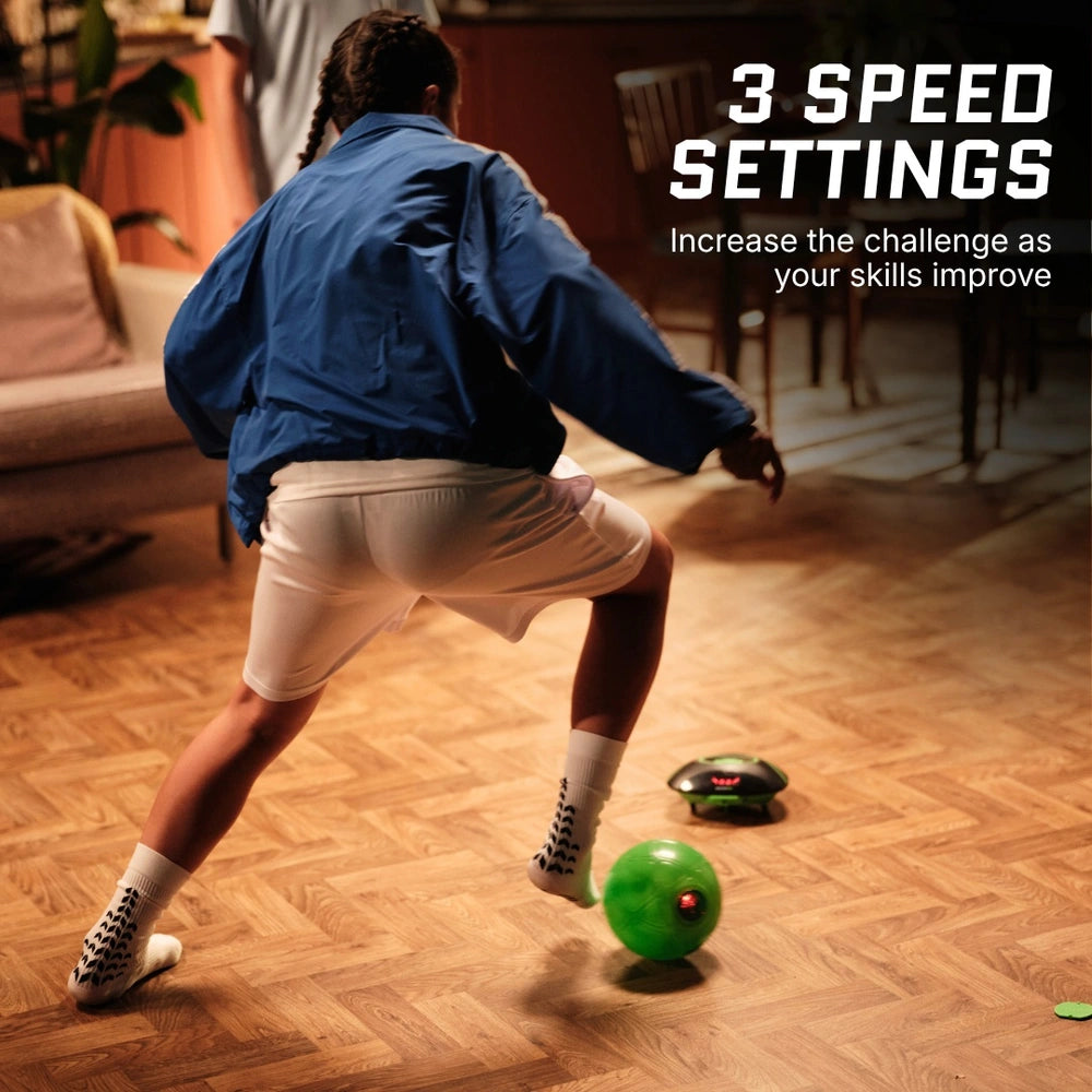 Strikesphere Soccer Bot 2.0 Size 1 Indoor Football Training Set