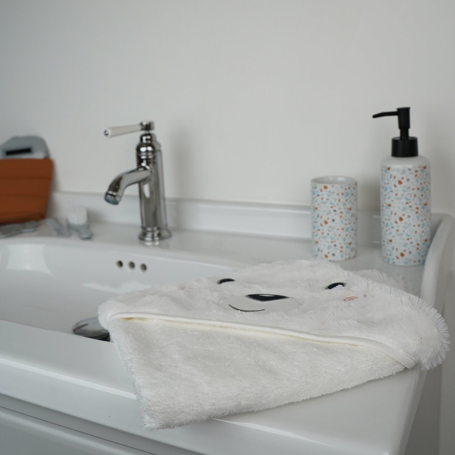 Thermobaby Hooded Towel – Baby Bear
