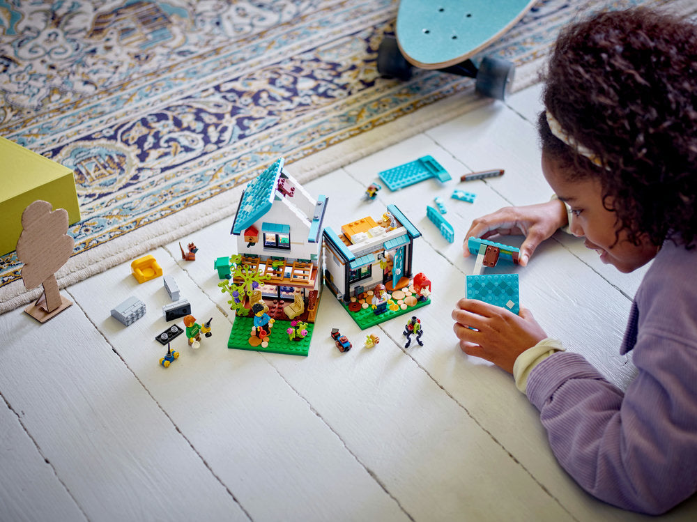 Lego® Creator Cosy House 31139 Building Toy Set (808 Pieces)