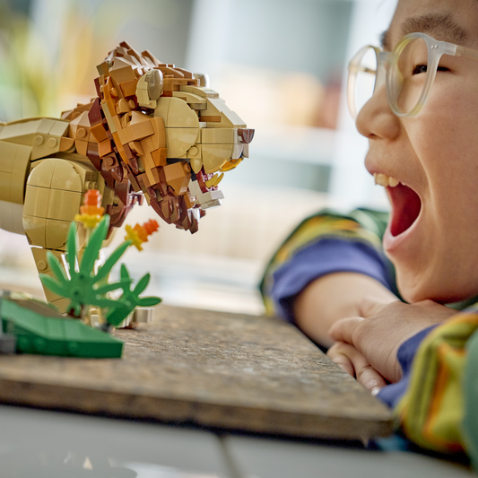 Lego Creator 3 In 1 Wild Animals: Majestic Lion 31386