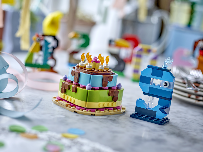 Lego Birthday Party Cake With Decorations Toy 40815