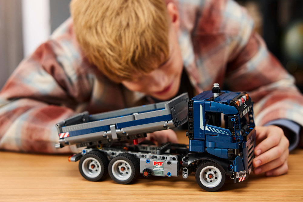 Lego Technic Tipping Dump Truck Toy Vehicle 42203