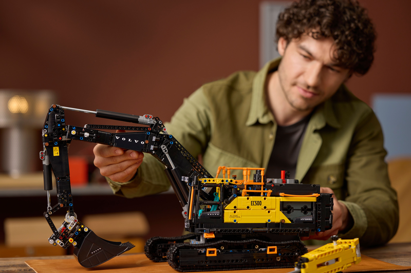 Lego® Technic Volvo Ec500 Hybrid Excavator Set, Gift For Adults 42215