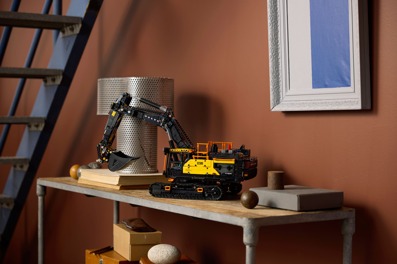 Lego® Technic Volvo Ec500 Hybrid Excavator Set, Gift For Adults 42215