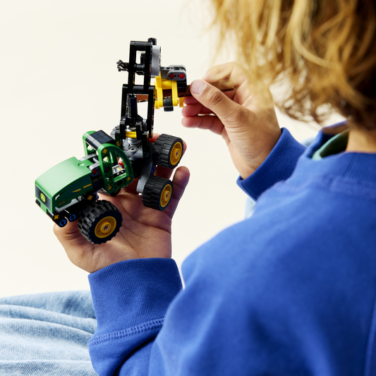 Lego® Technic John Deere 1470H Wheeled Harvester 42218