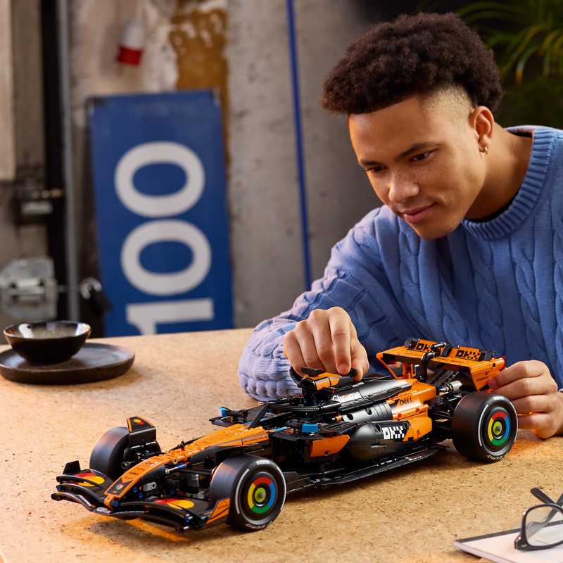 Lego Technic Mclaren Mcl39 Formula 1 Car Model Kit For Adults 42228